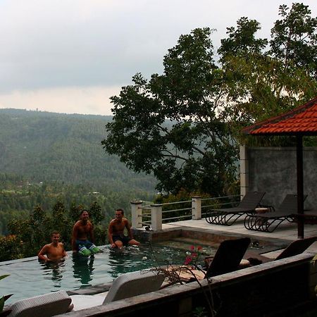 Puri Alam Bali Hotel Munduk Екстериор снимка