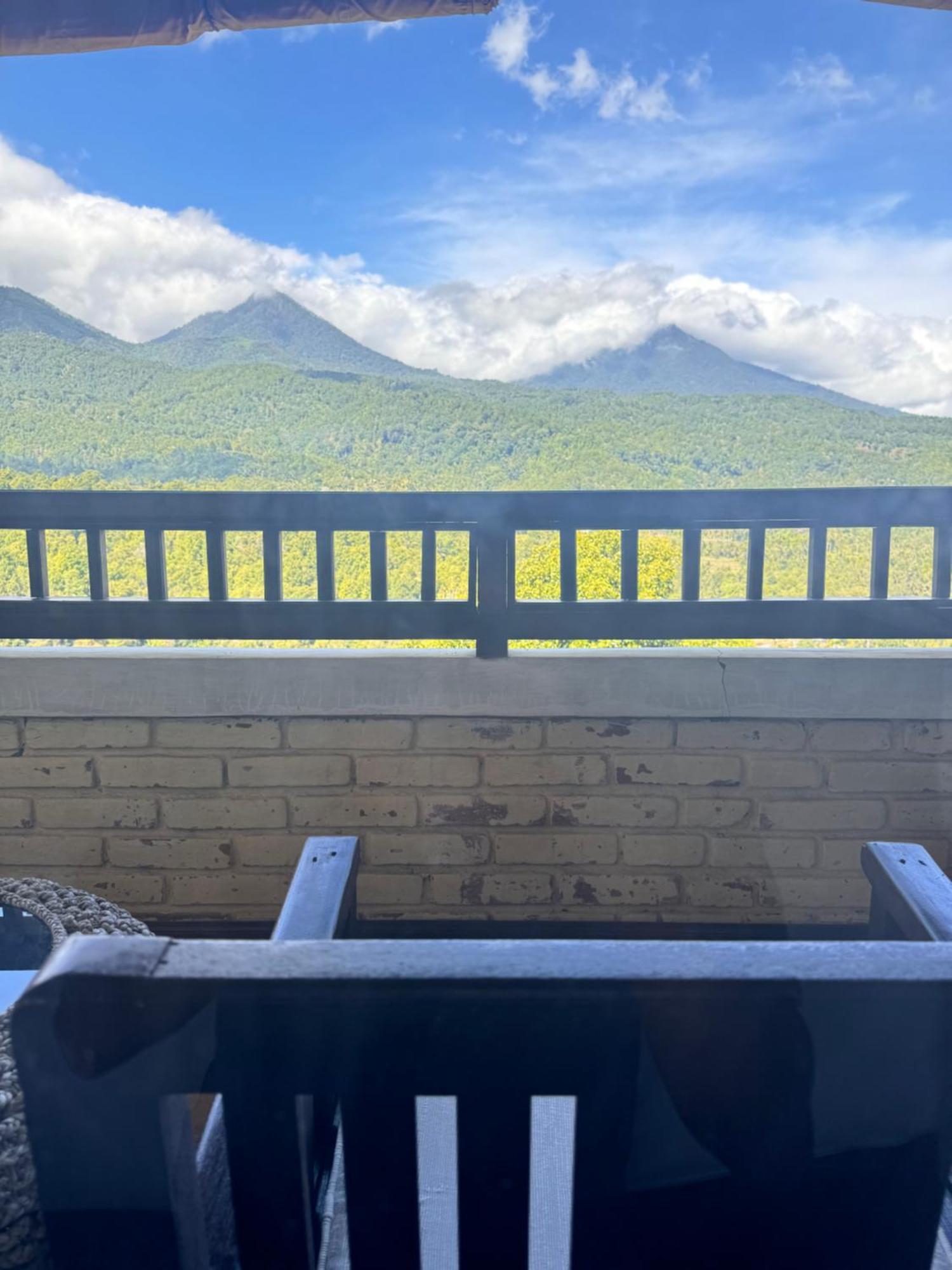 Puri Alam Bali Hotel Munduk Екстериор снимка