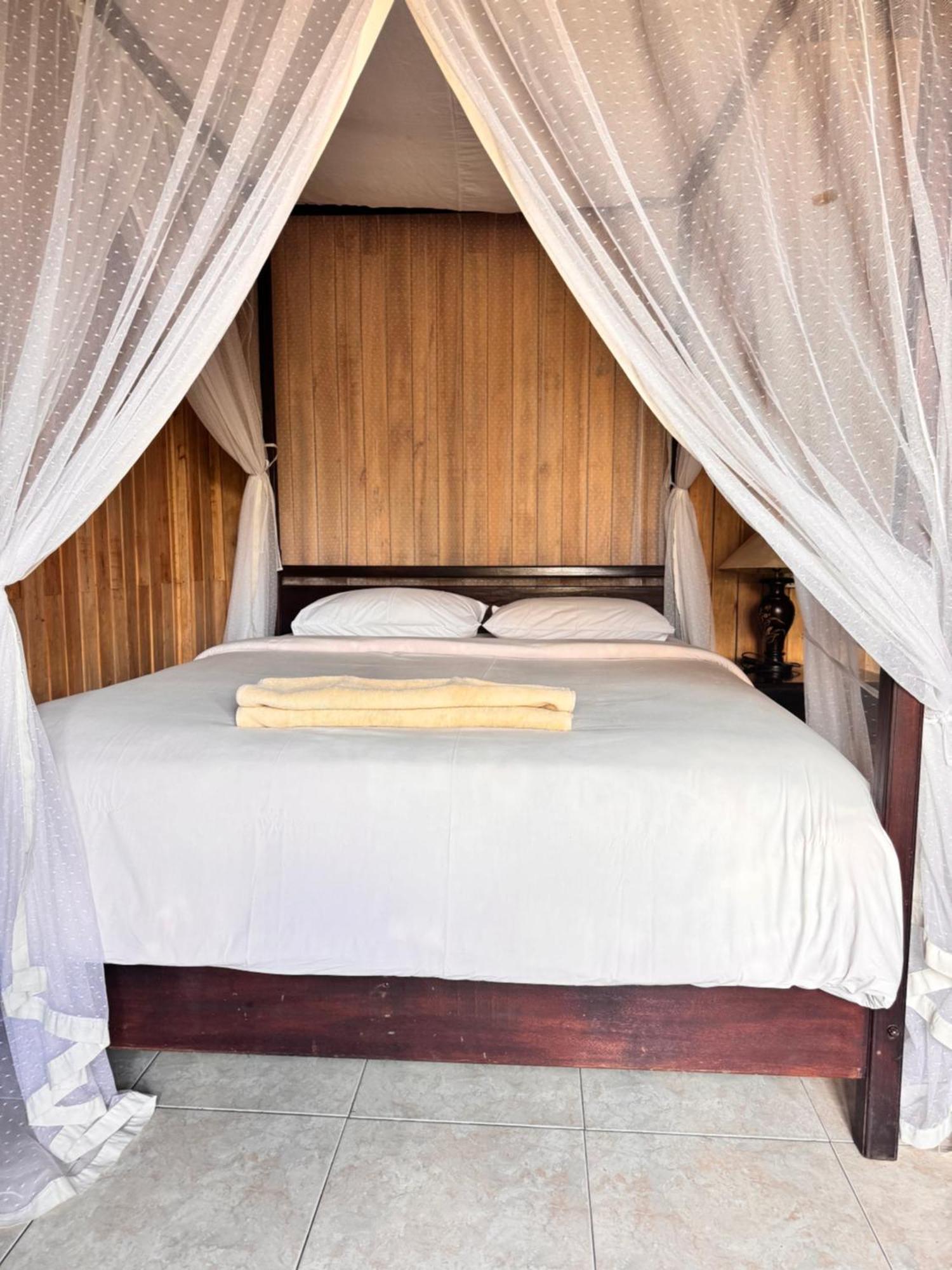 Puri Alam Bali Hotel Munduk Екстериор снимка