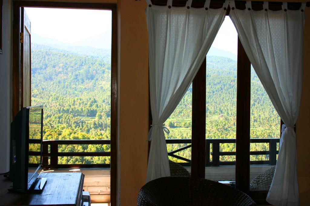 Puri Alam Bali Hotel Munduk Екстериор снимка