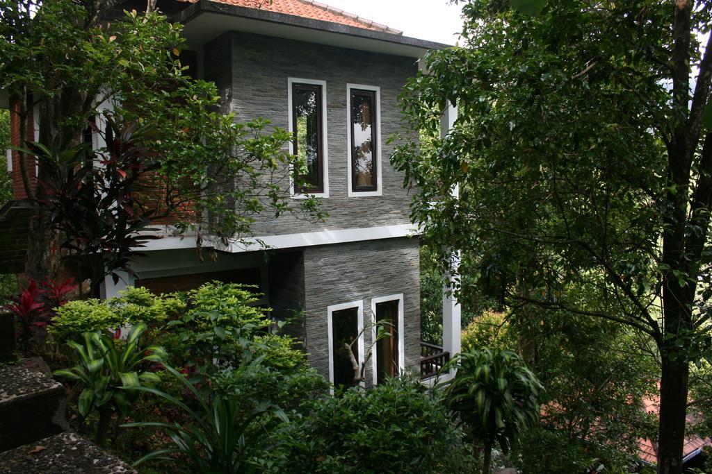 Puri Alam Bali Hotel Munduk Екстериор снимка