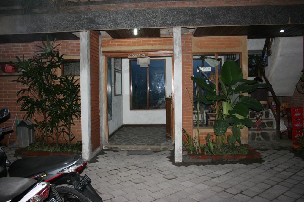 Puri Alam Bali Hotel Munduk Екстериор снимка