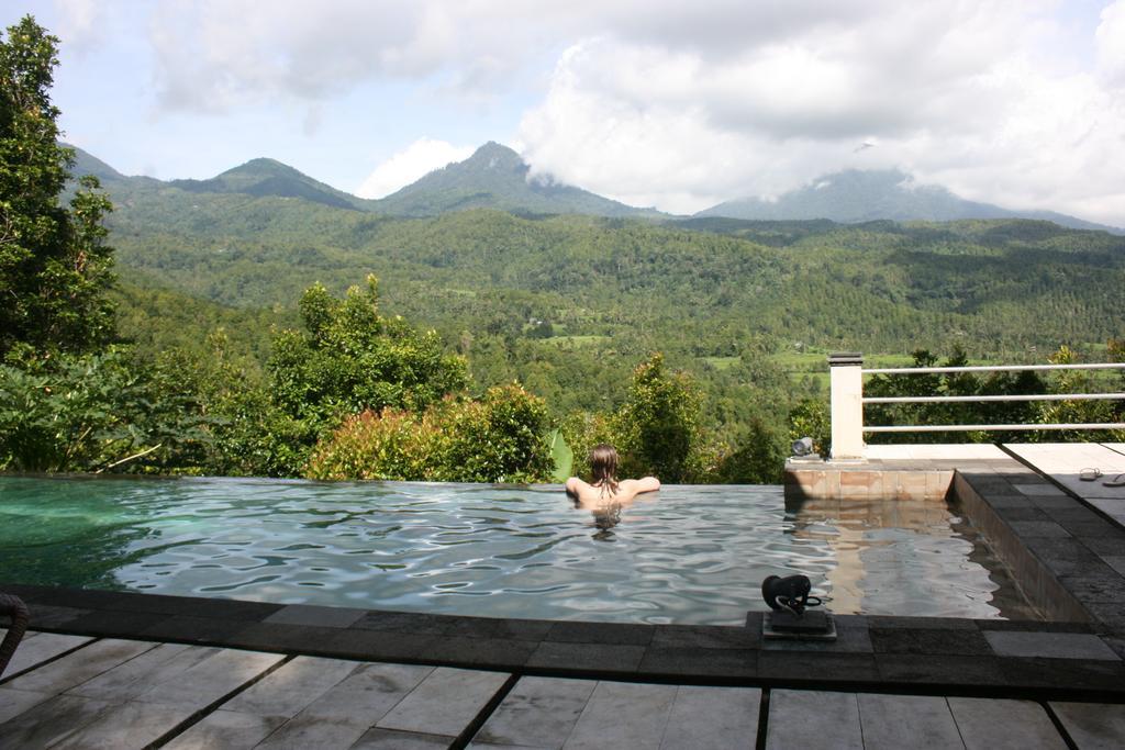 Puri Alam Bali Hotel Munduk Екстериор снимка